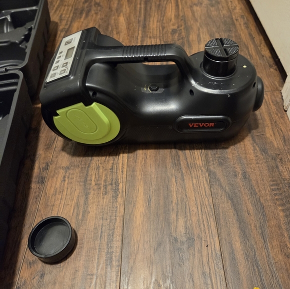 VEVOR Electric Car Jack 5 Ton Car Jack Hydraulic, Electric Floor Jack - Picture 7 of 9